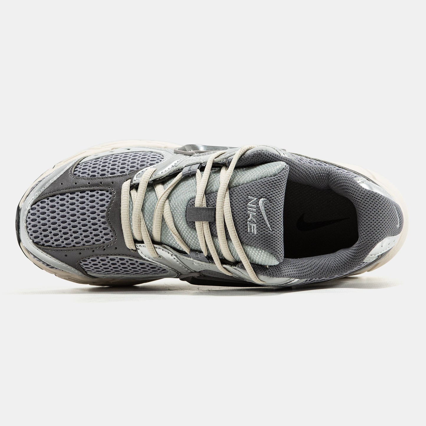 Nike V5 RNR All Grey / Cement Grey Fog Light Orewood Brown