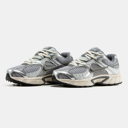 Nike V5 RNR All Grey / Cement Grey Fog Light Orewood Brown