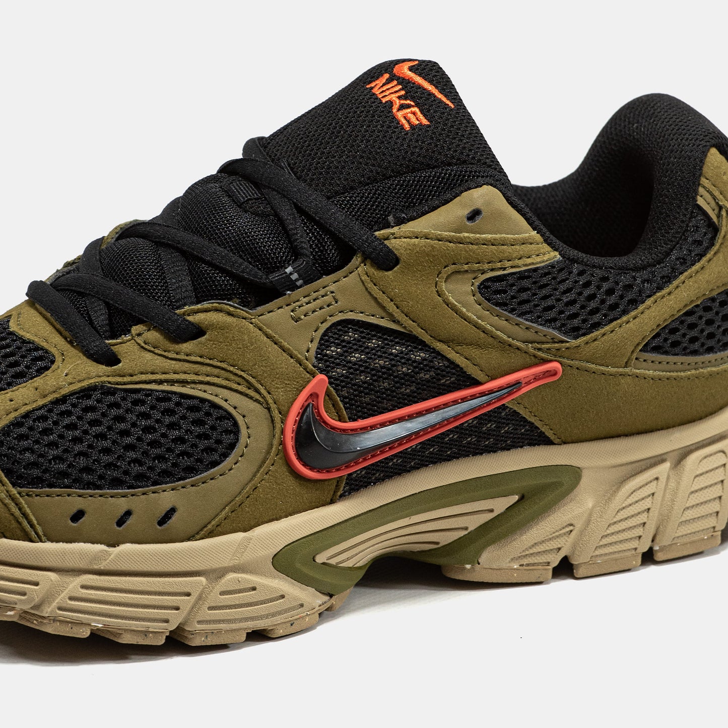 Nike V5 RNR Haki | Olive