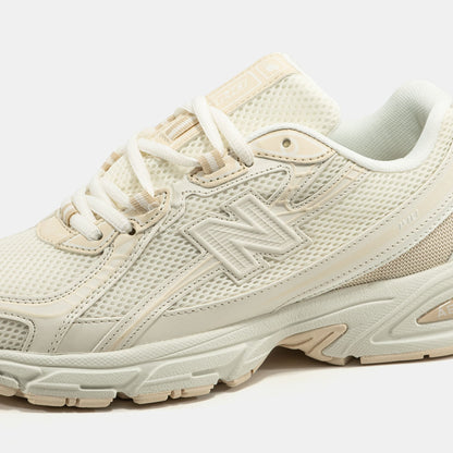 New Balance 740v2 Beige