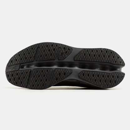 ON Cloudsurfer Black