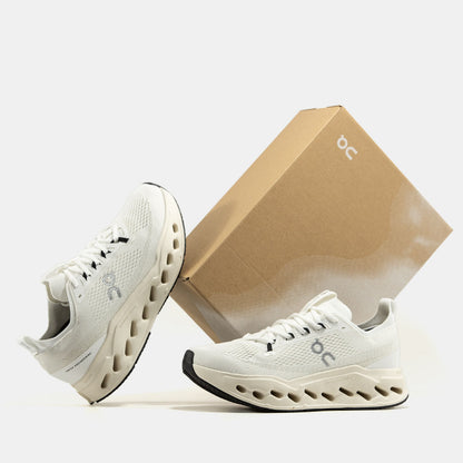 ON Cloudsurfer Beige