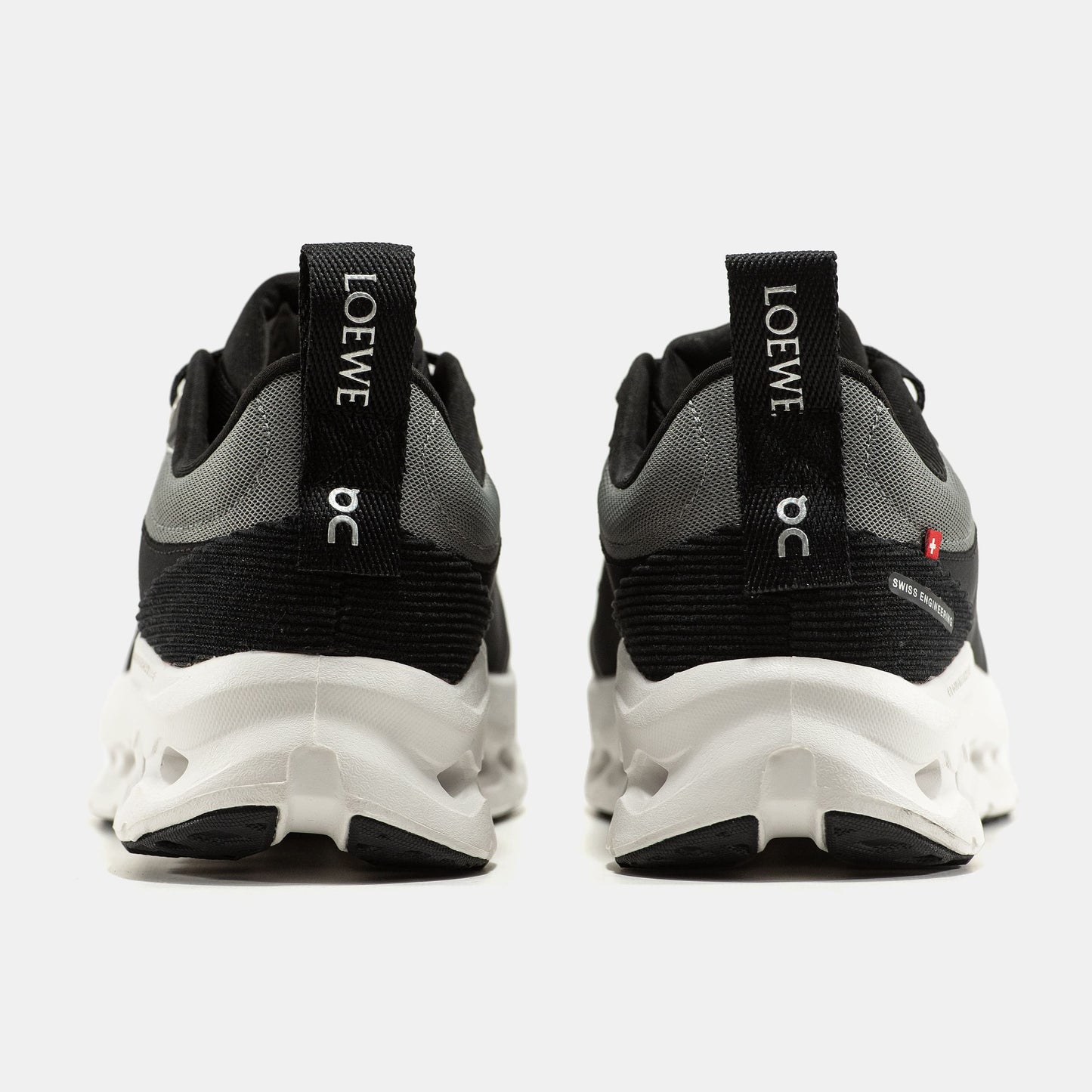 ON Cloudtilt x Loewe Black White