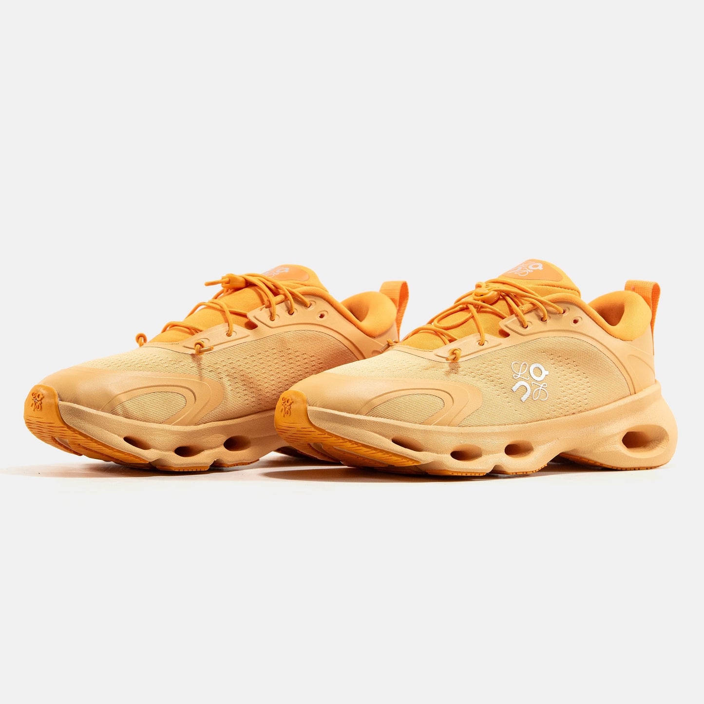 ON Cloudsolo x Loewe Orange
