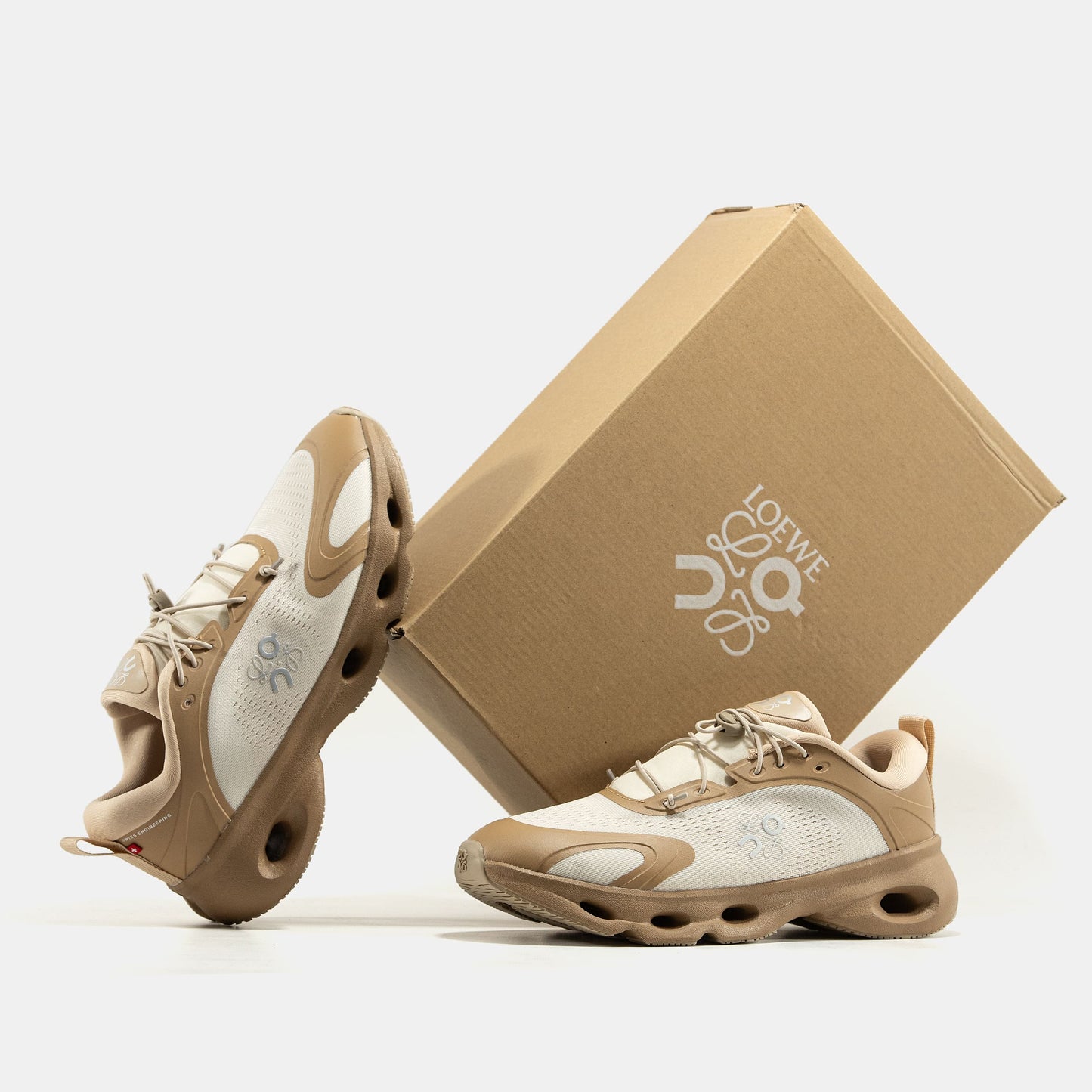 ON Cloudsolo x Loewe Beige Brown