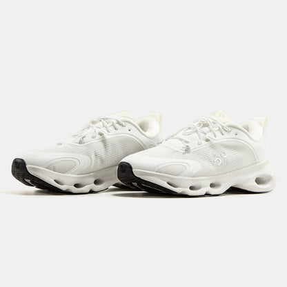 ON Cloudsolo x Loewe All White