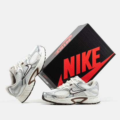 Nike V5 RNR Cream Silver | Sail Light Orewood Brown