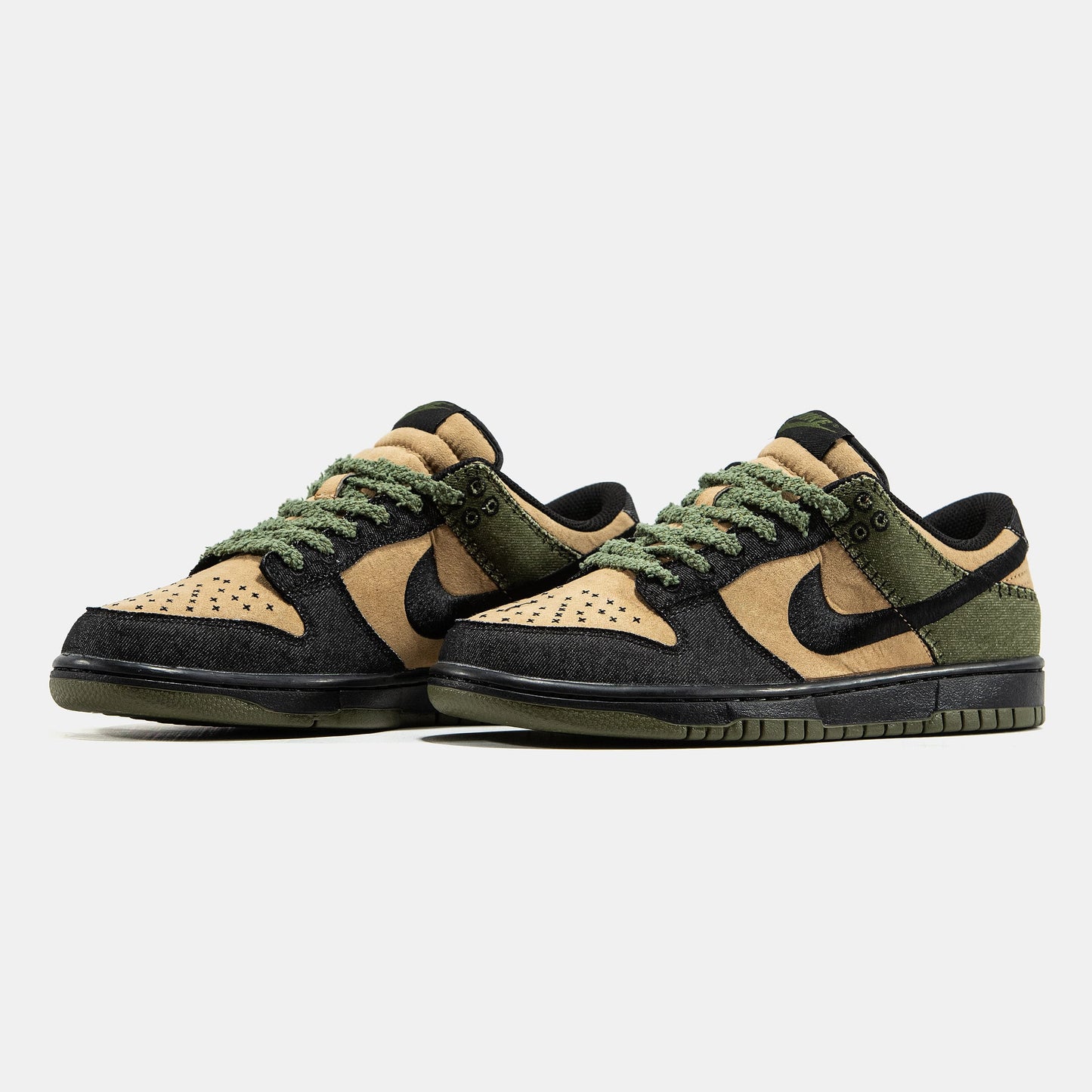Nike SB Dunk Low Beige Olive