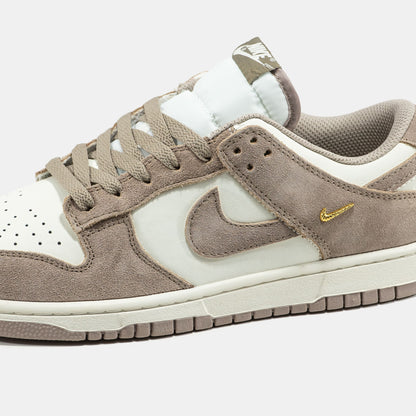 Nike SB Dunk Low Brown Suede