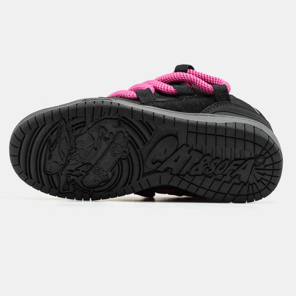 Cat & Sofa Dreadlocks Black Pink
