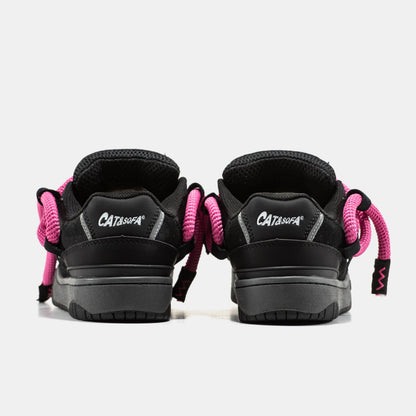 Cat & Sofa Dreadlocks Black Pink