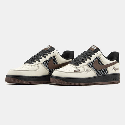 Nike Air Force 1 x Supreme White Brown