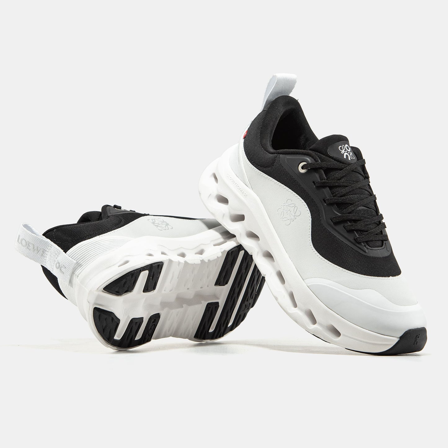 ON Cloudtilt x Loewe White Black