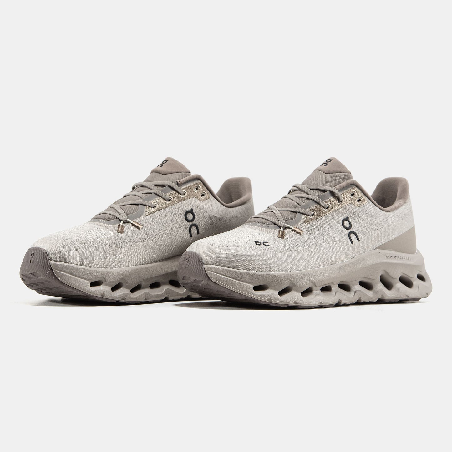 ON Cloudtilt Beige Brown