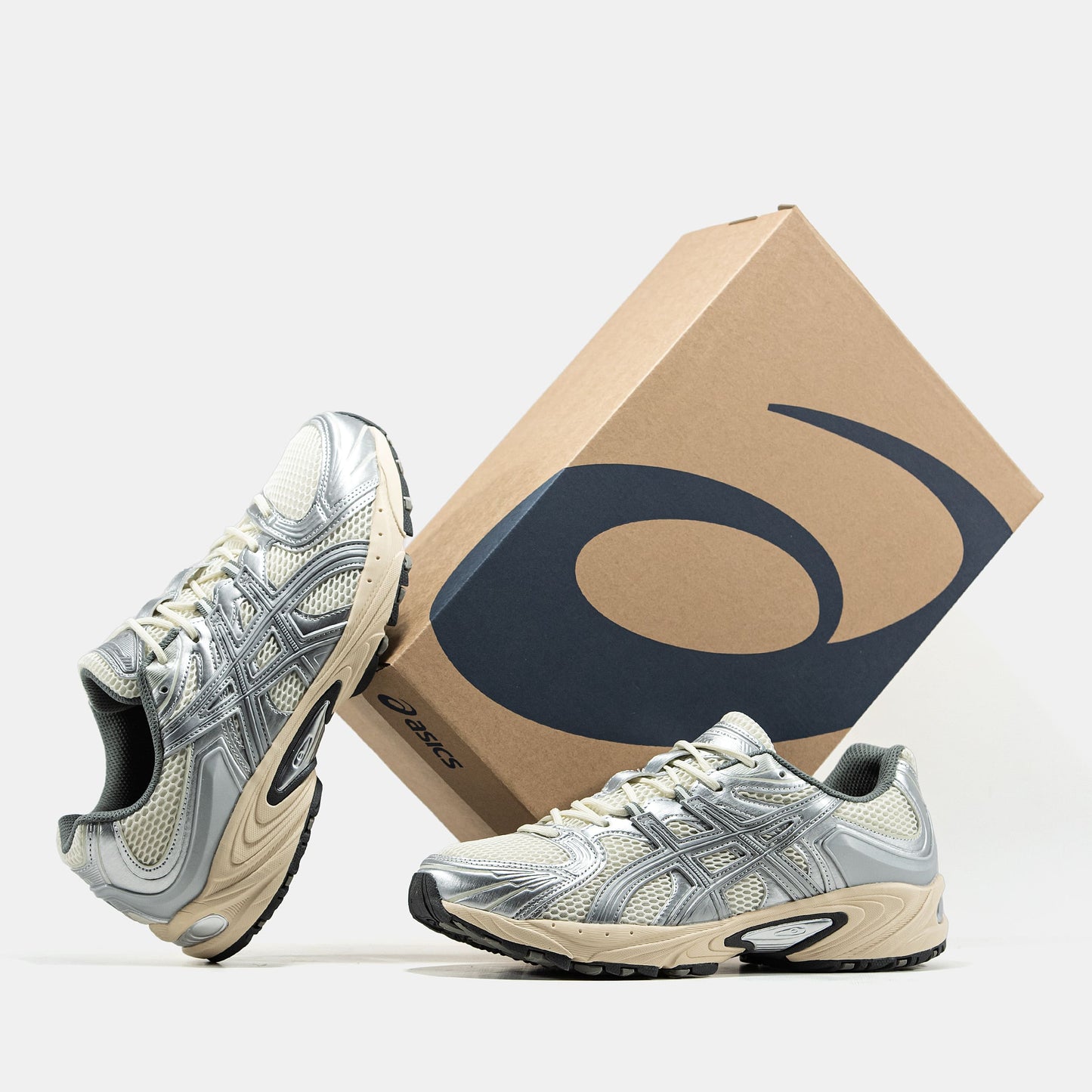 Asics Gel-Kahana TR Nexus Grey Beige