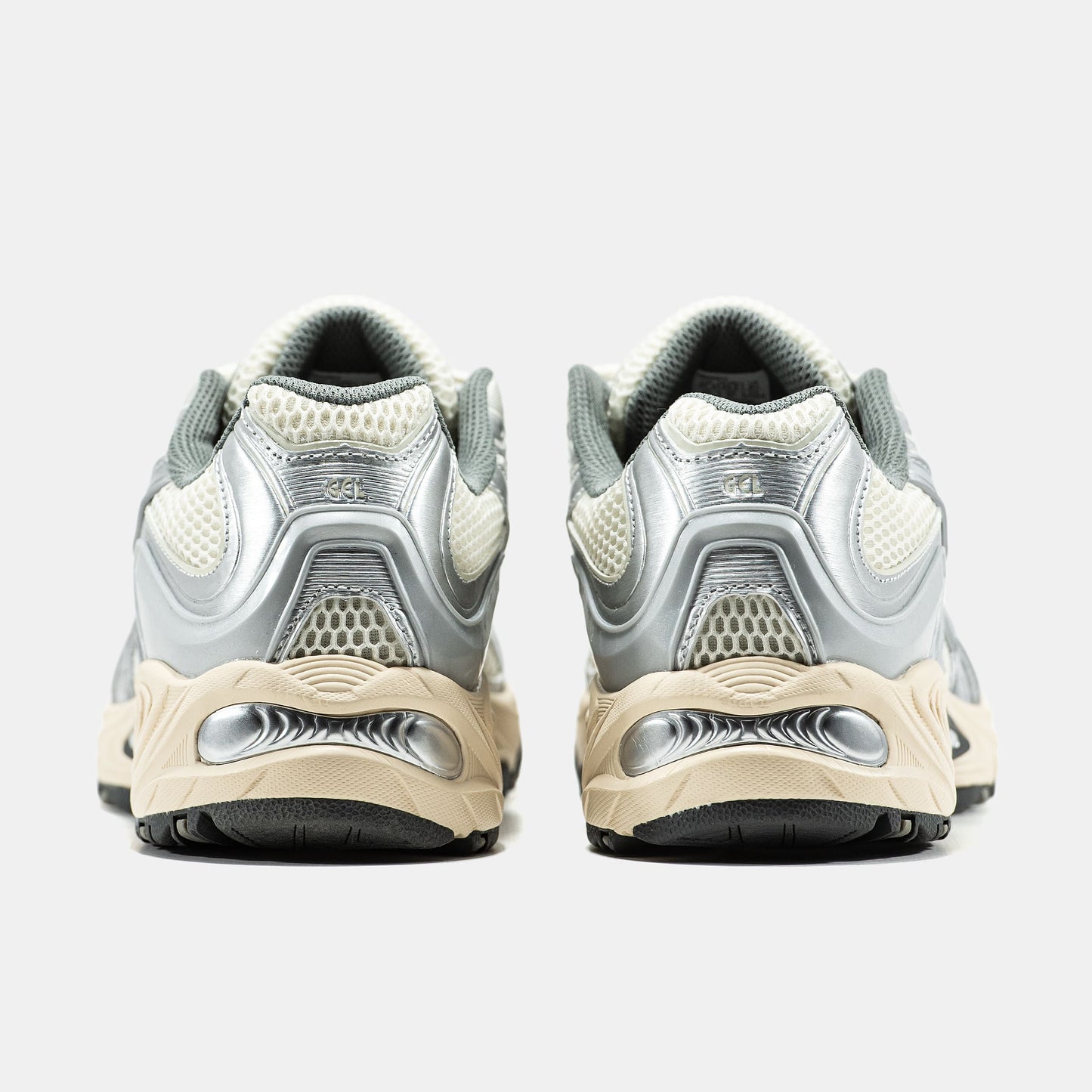 Asics Gel-Kahana TR Nexus Grey Beige