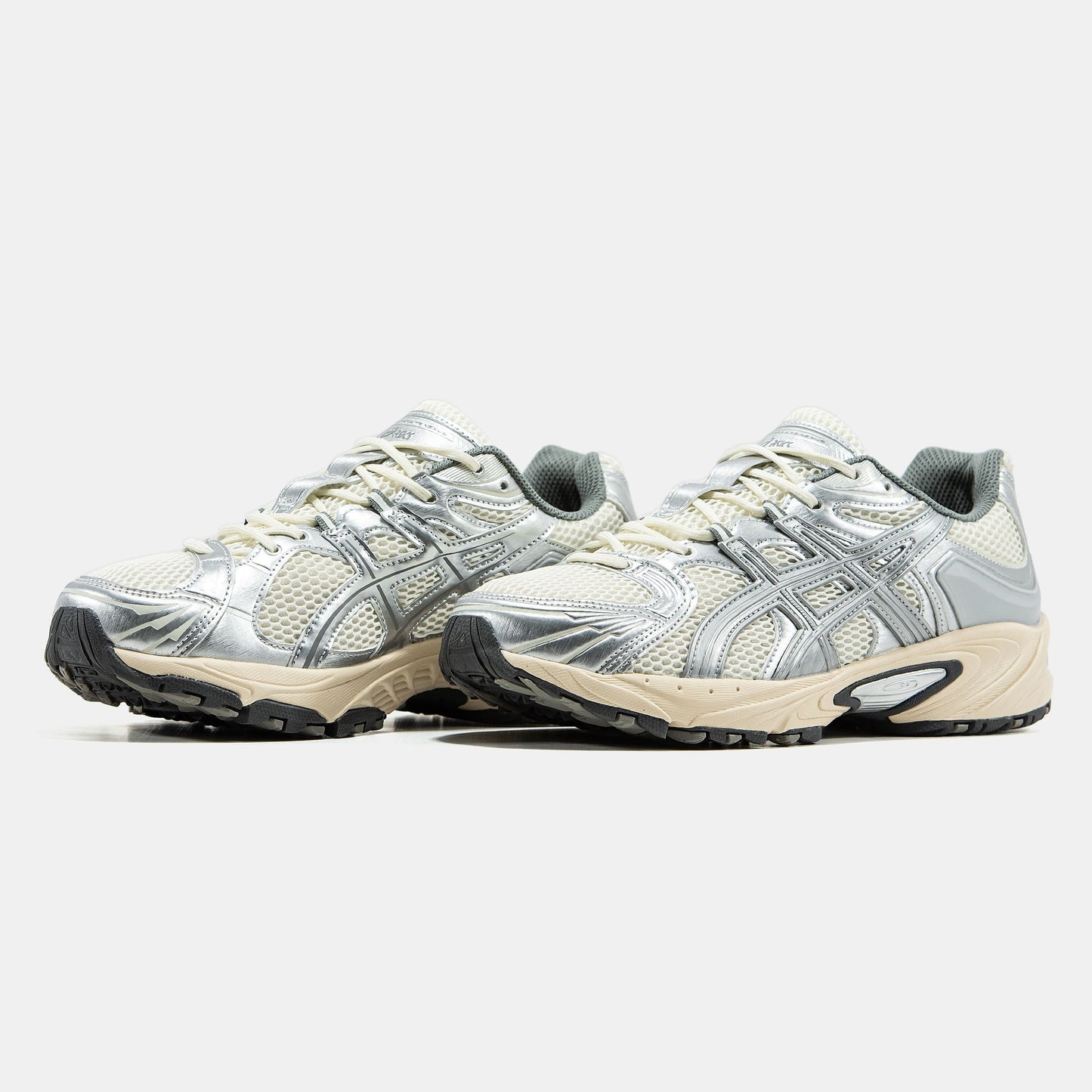 Asics Gel-Kahana TR Nexus Grey Beige