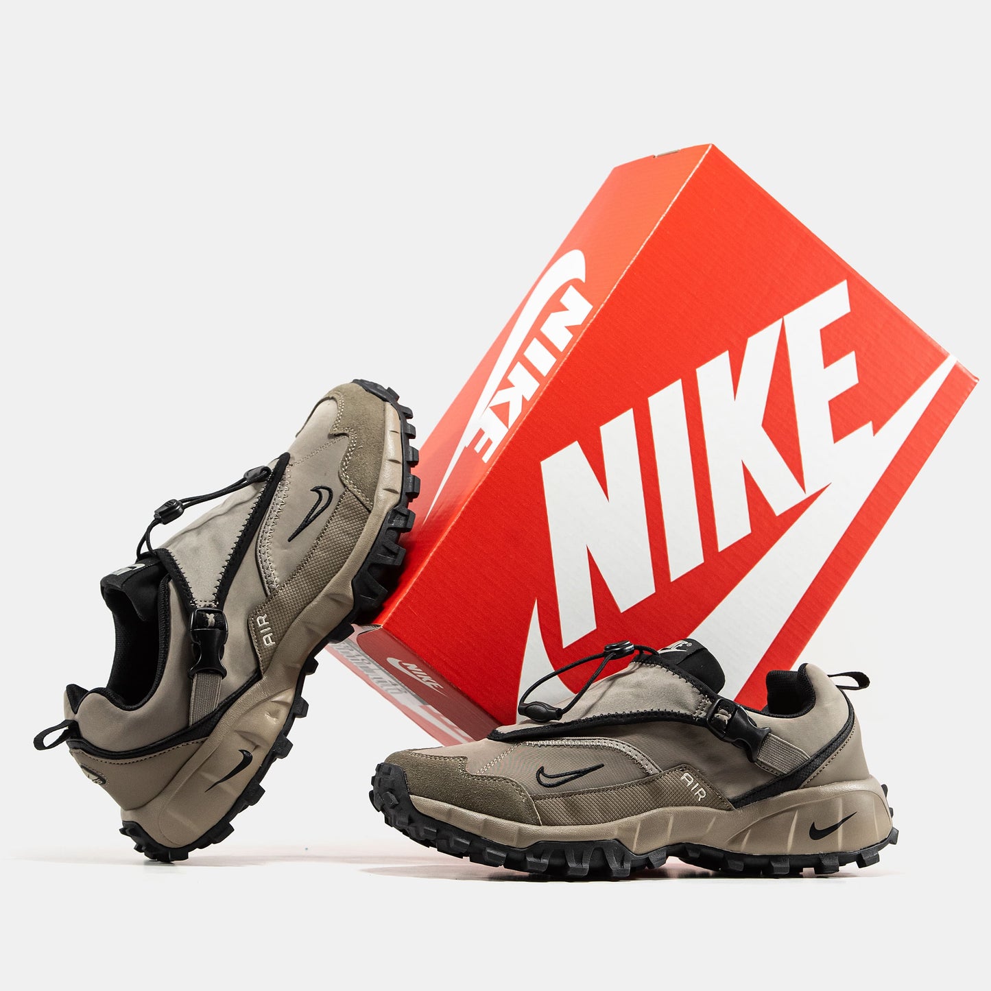 Nike ACG Air Phassad Brown