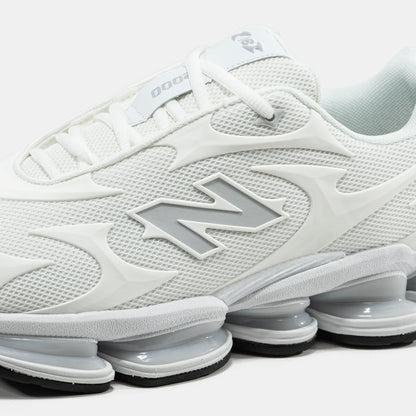 New Balance 2000 White