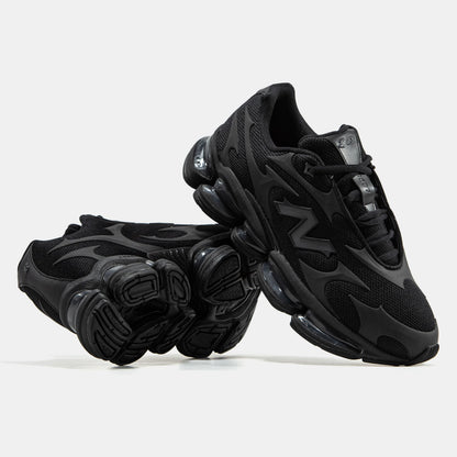New Balance 2000 Black