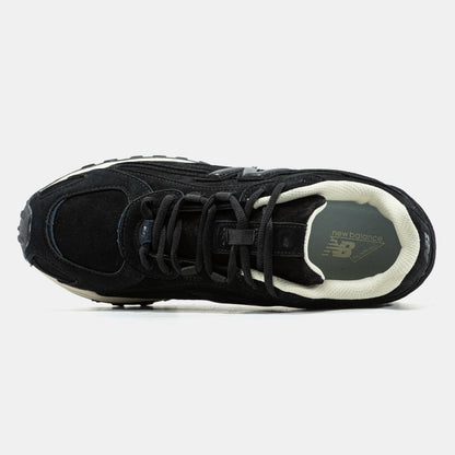 New Balance 204L Black