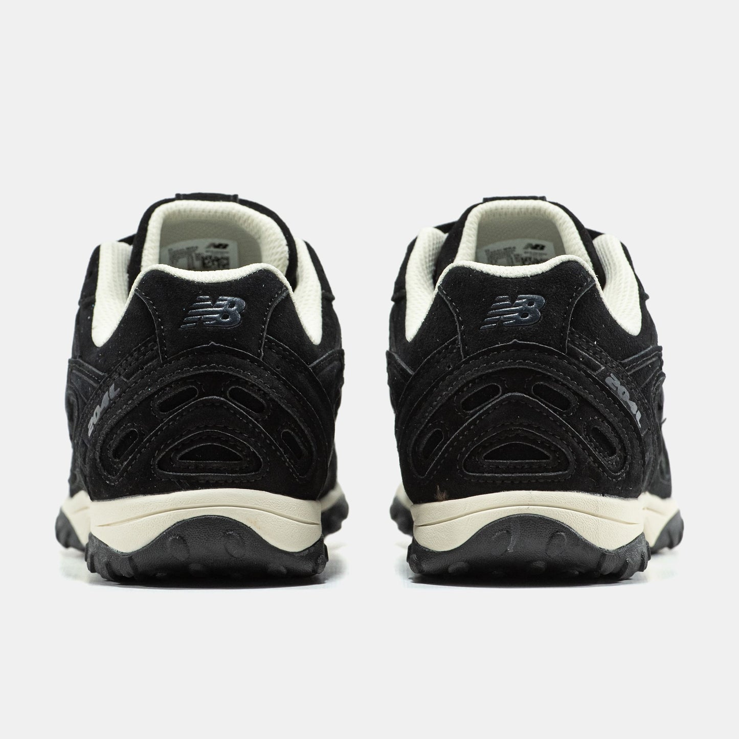 New Balance 204L Black