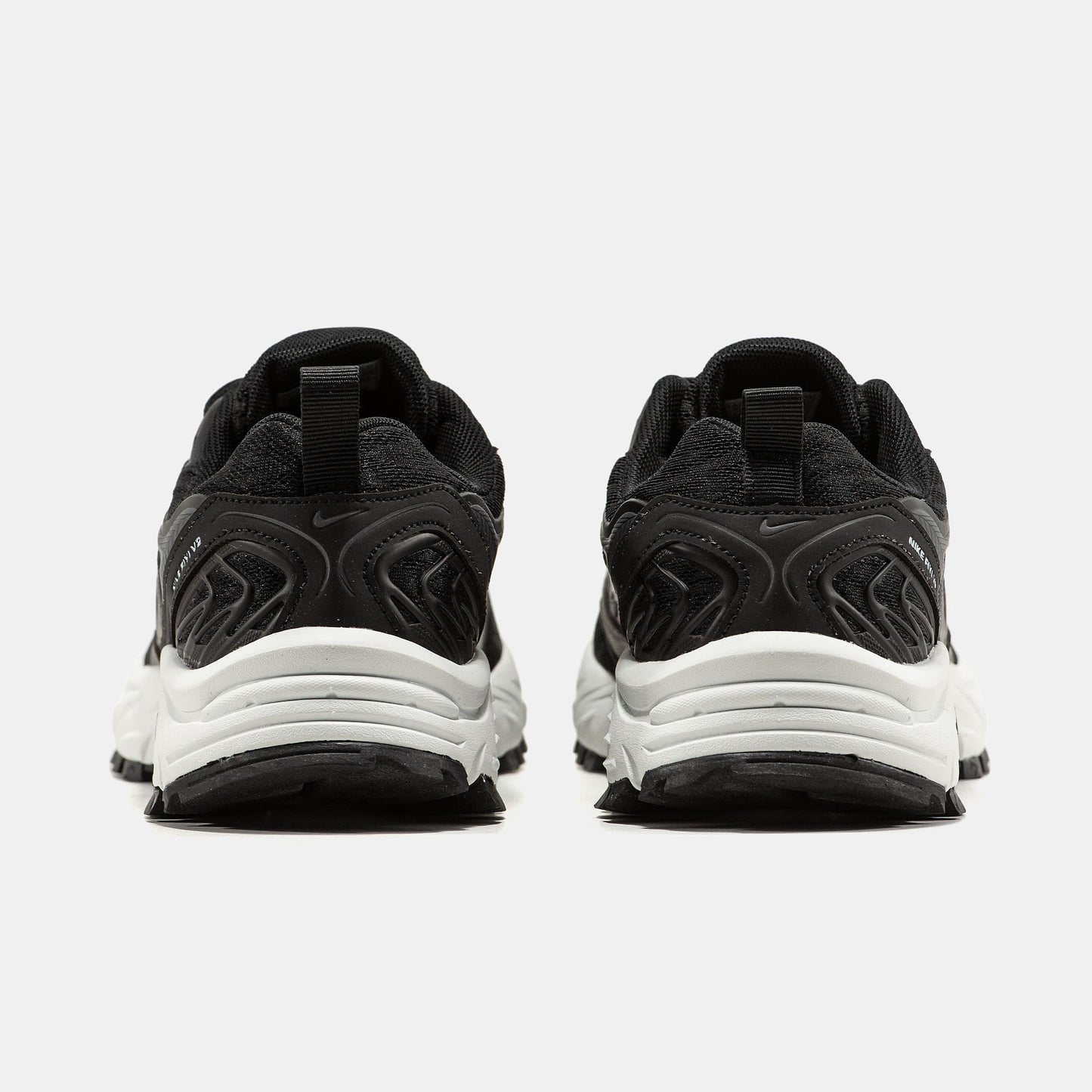 Nike FIYI v2 Black White