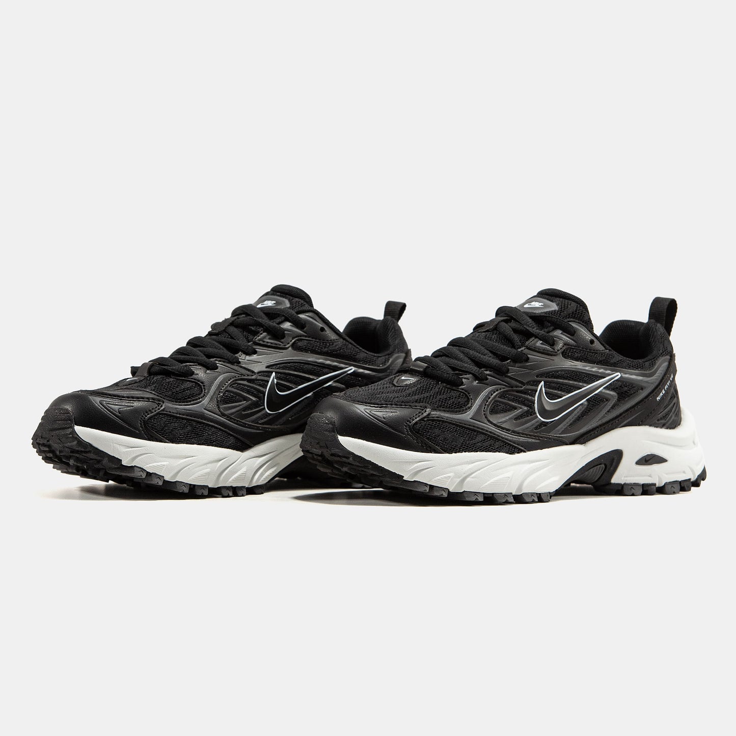 Nike FIYI v2 Black White