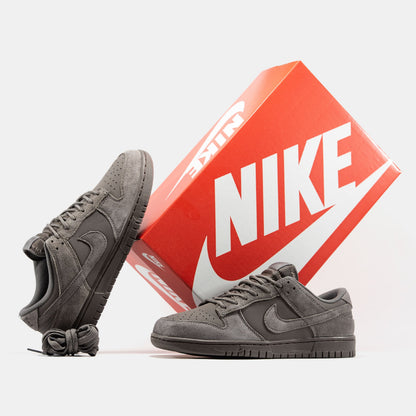 Nike SB Dunk Low Brown
