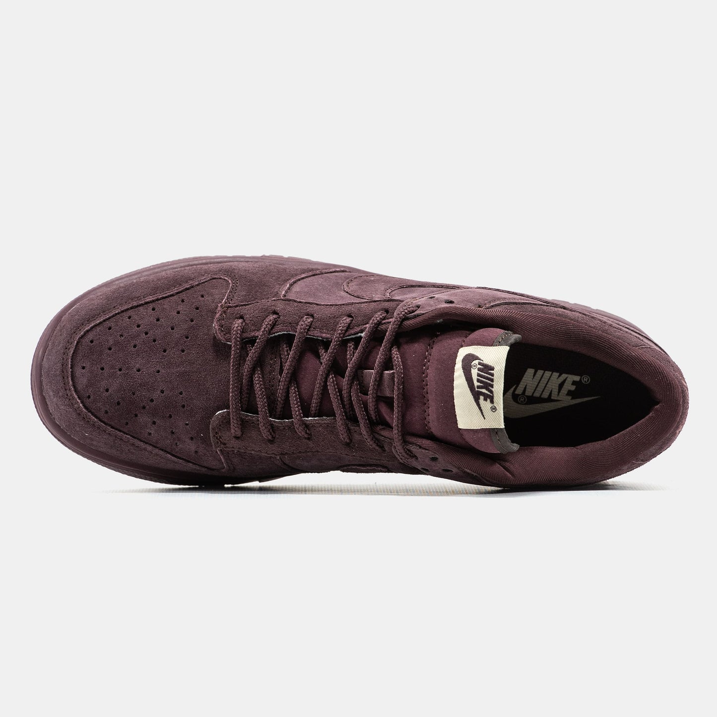 Nike SB Dunk Low x Supreme Brown