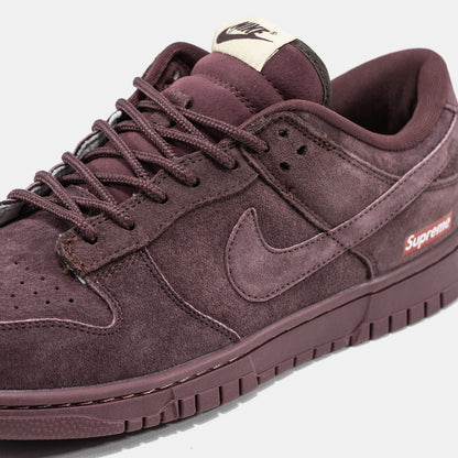 Nike SB Dunk Low x Supreme Brown