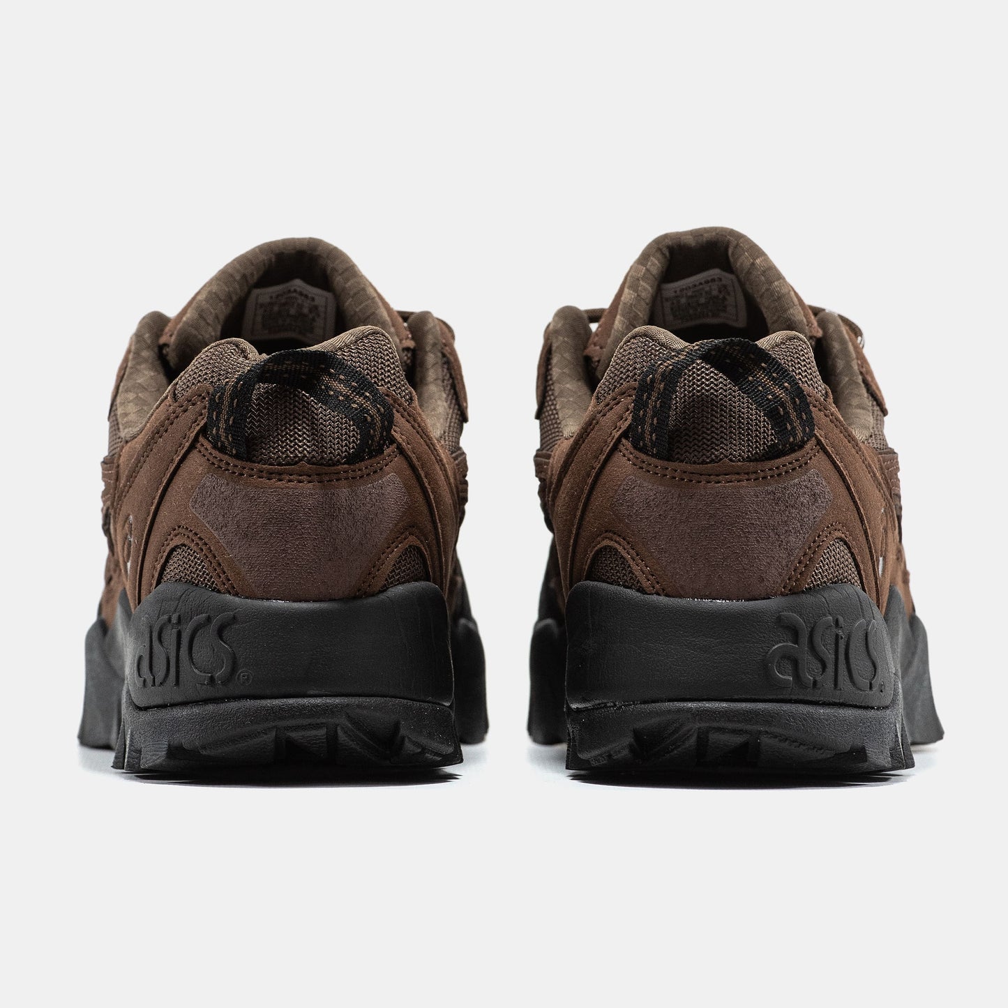 Asics Gel-Pickax Brown