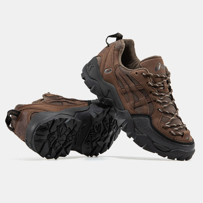 Asics Gel-Pickax Brown
