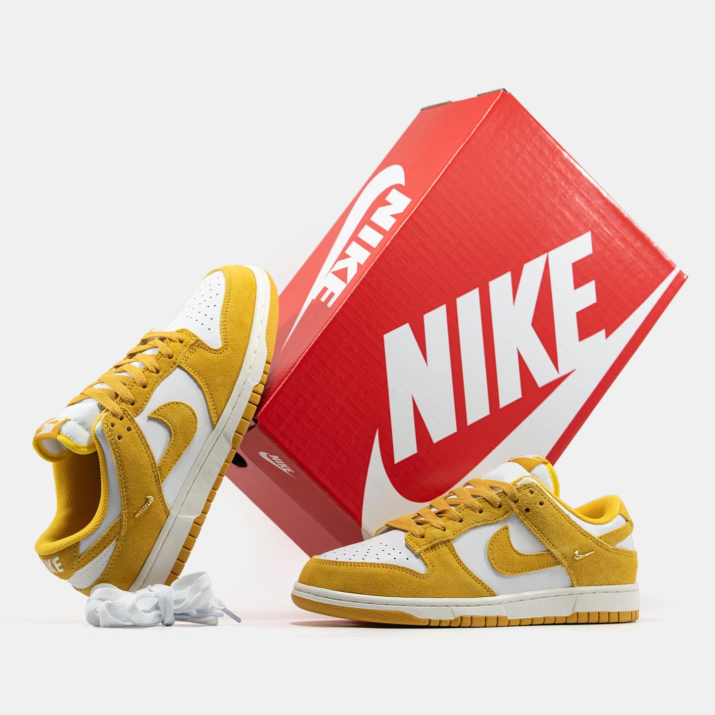 Nike SB Dunk Low Sail Yellow White