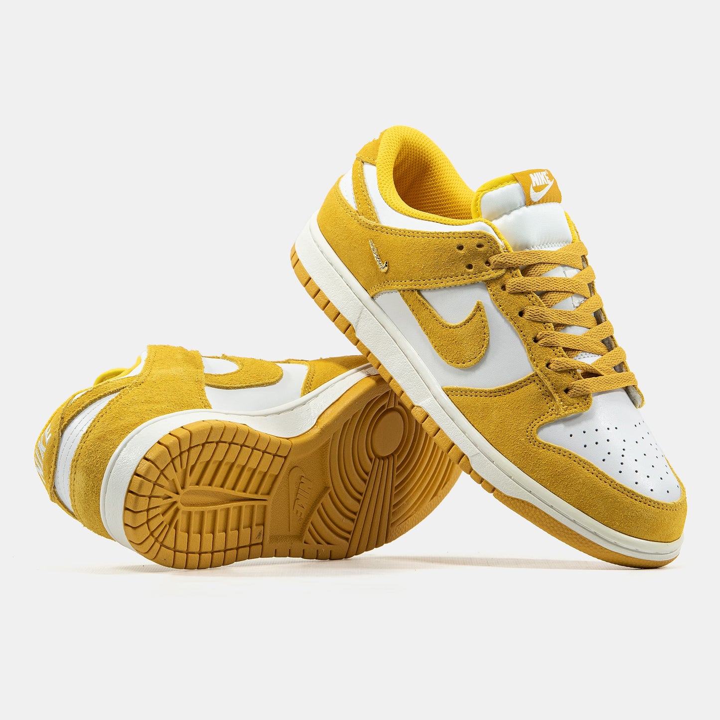 Nike SB Dunk Low Sail Yellow White