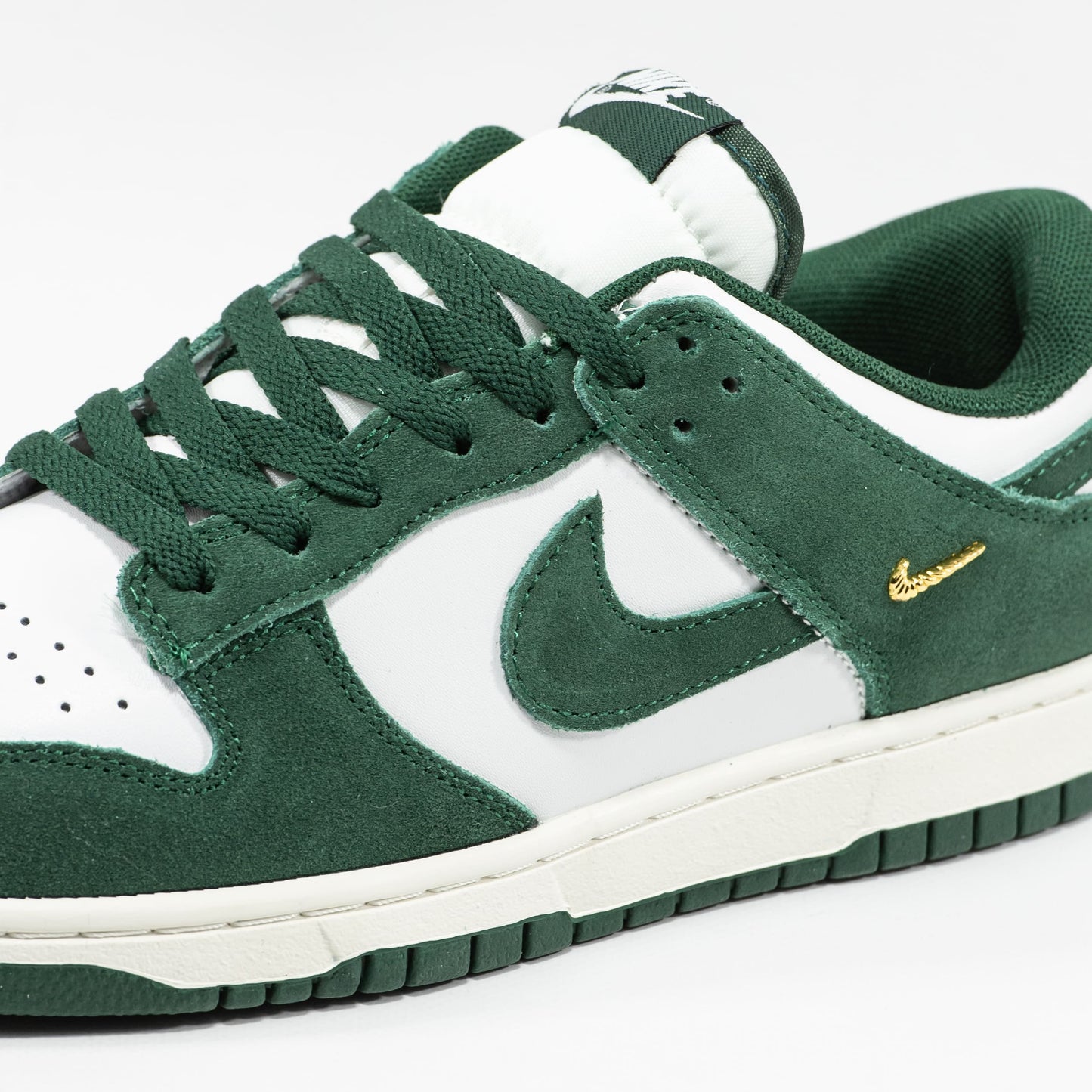 Nike SB Dunk Low Sail Green