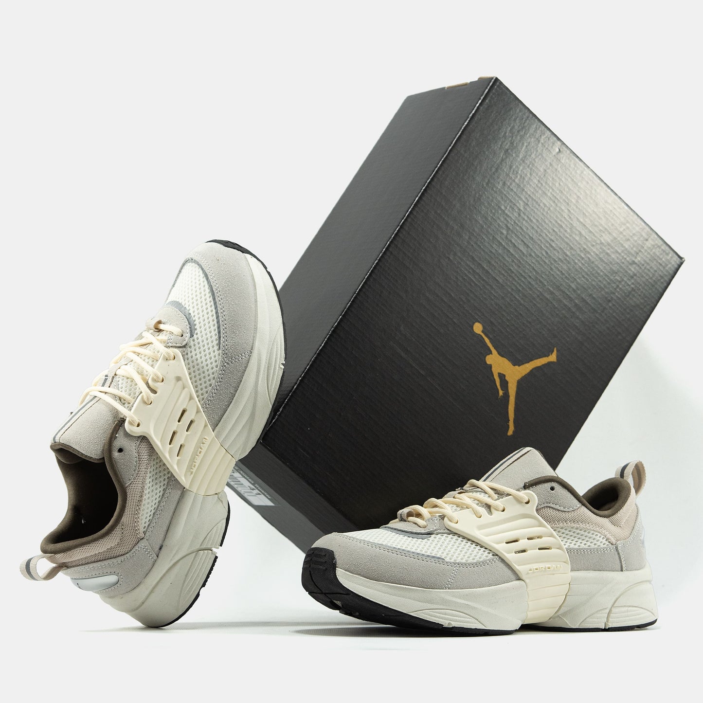 Nike Air Jordan Trunner Beige