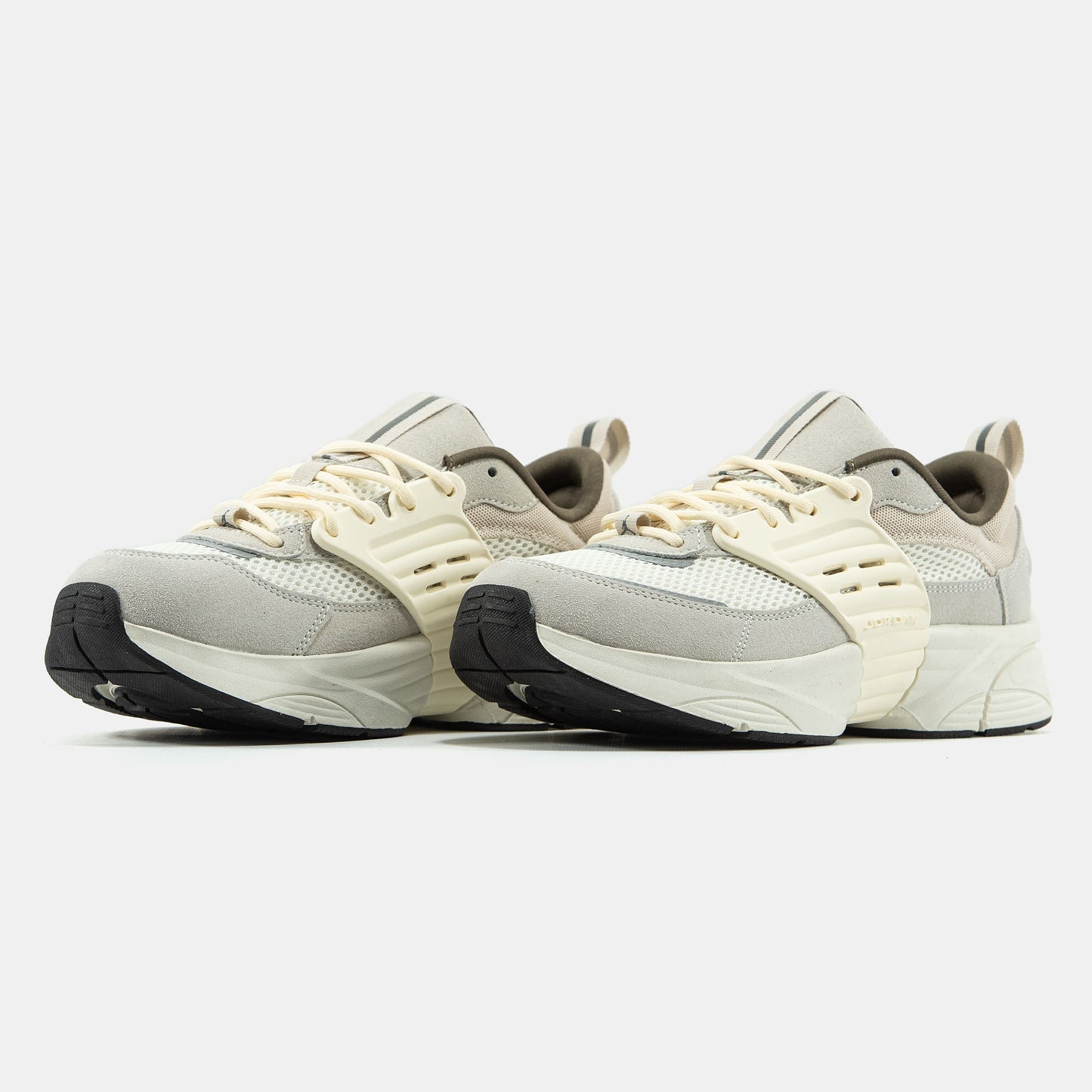 Nike Air Jordan Trunner Beige