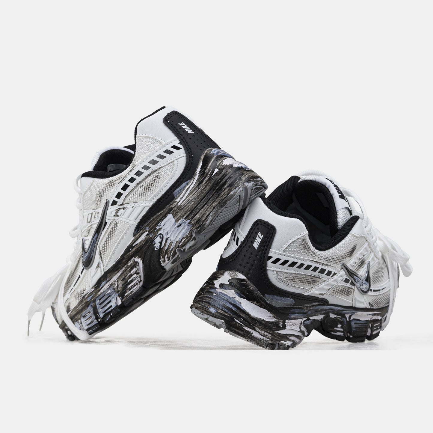 Nike Initiator Custom White Black 2.0