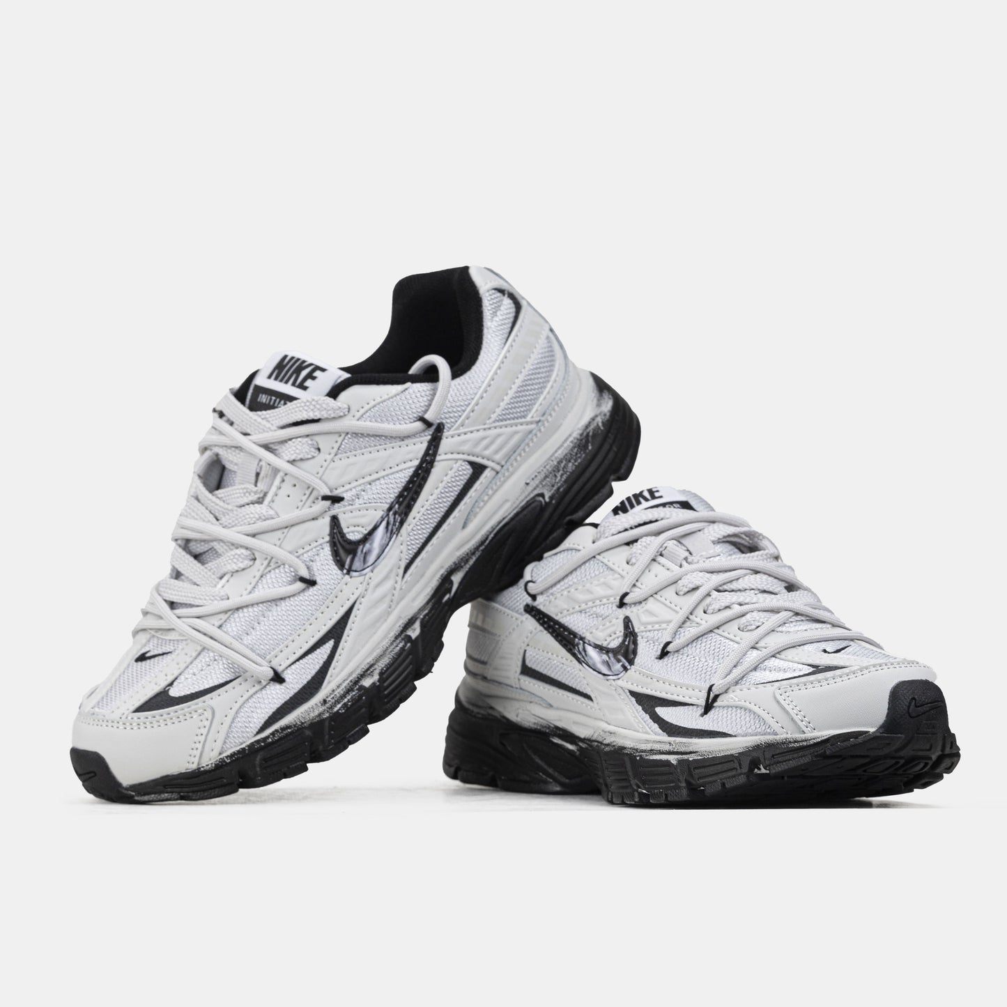 Nike Initiator Custom White Black