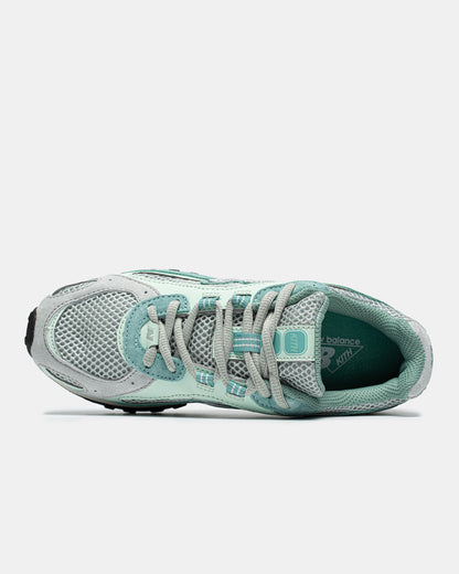 New Balance 204L Kith Green Silver