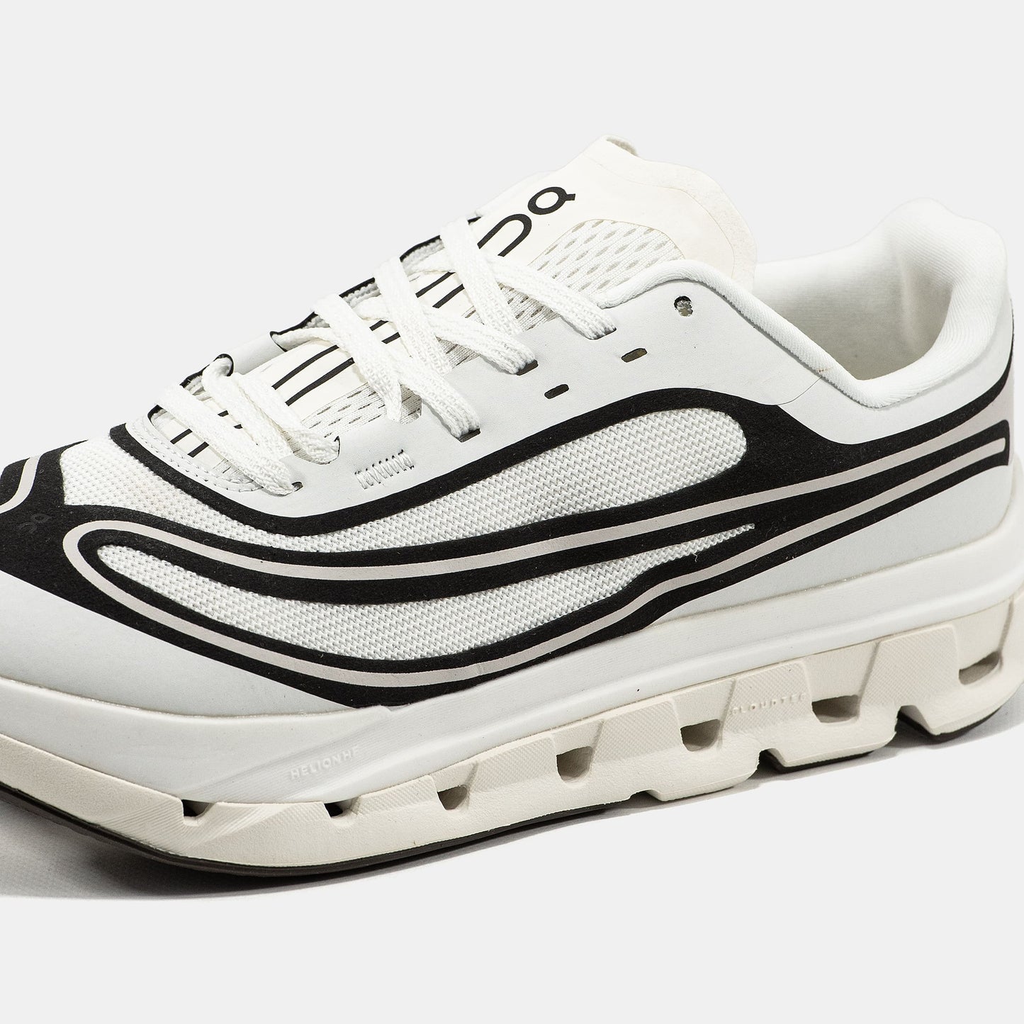 ON Cloudflow 5 White