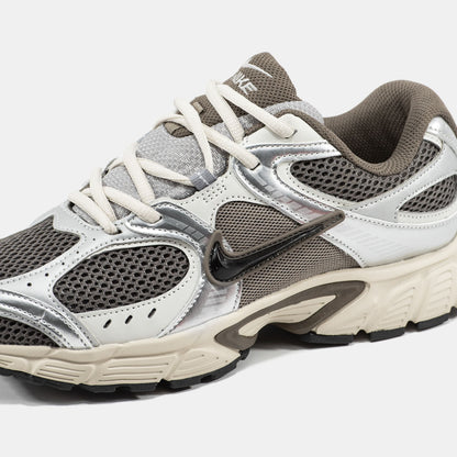 Nike V5 RNR Brown