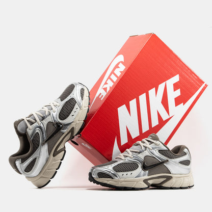 Nike V5 RNR Brown