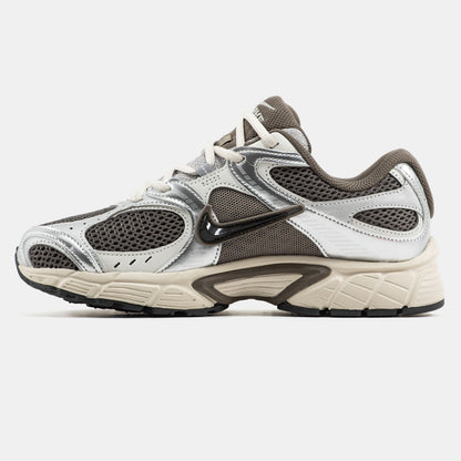 Nike V5 RNR Brown