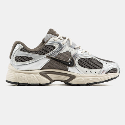 Nike V5 RNR Brown