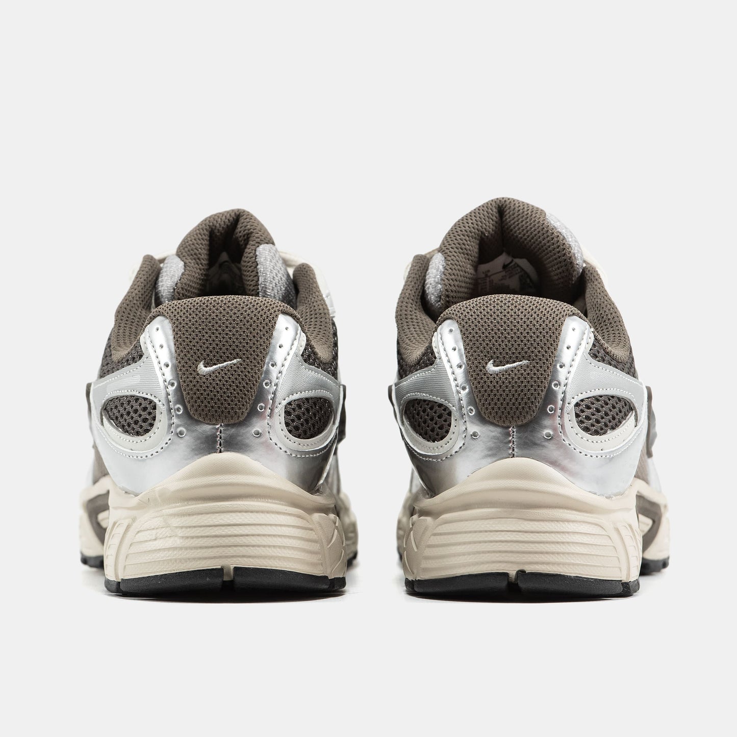 Nike V5 RNR Brown