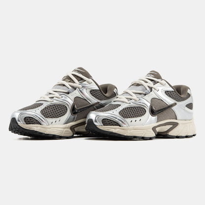 Nike V5 RNR Brown