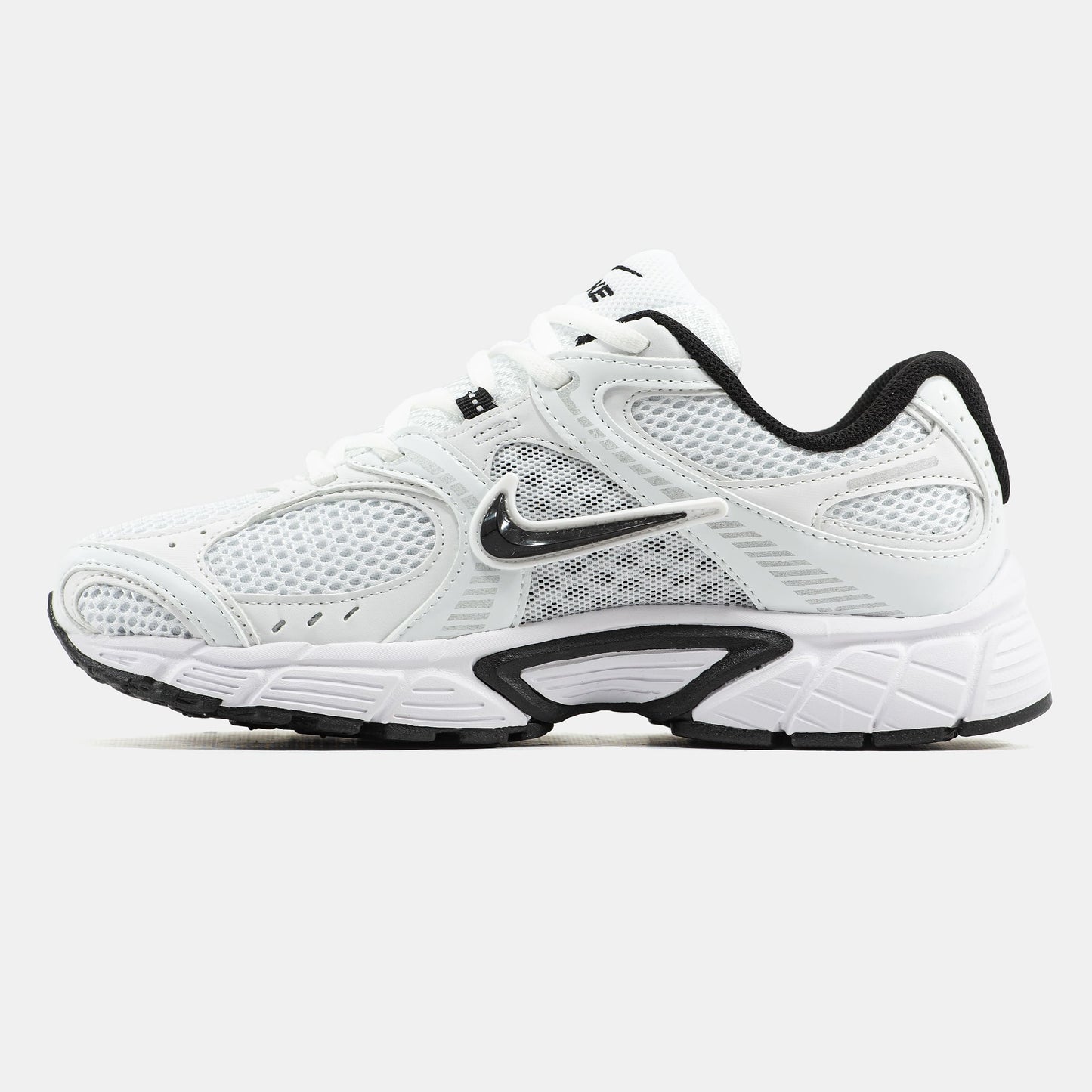 Nike V5 RNR White Black
