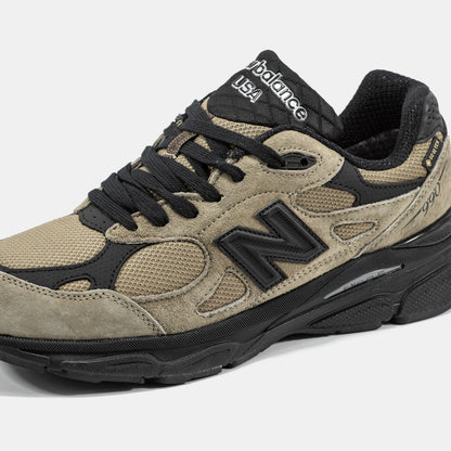 New Balance 990 Gore-Tex Termo Brown